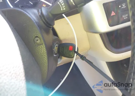 2018 Toyota Highlander Le Plus from USA, damaged, VIN 5TDBZRFH5JS487694